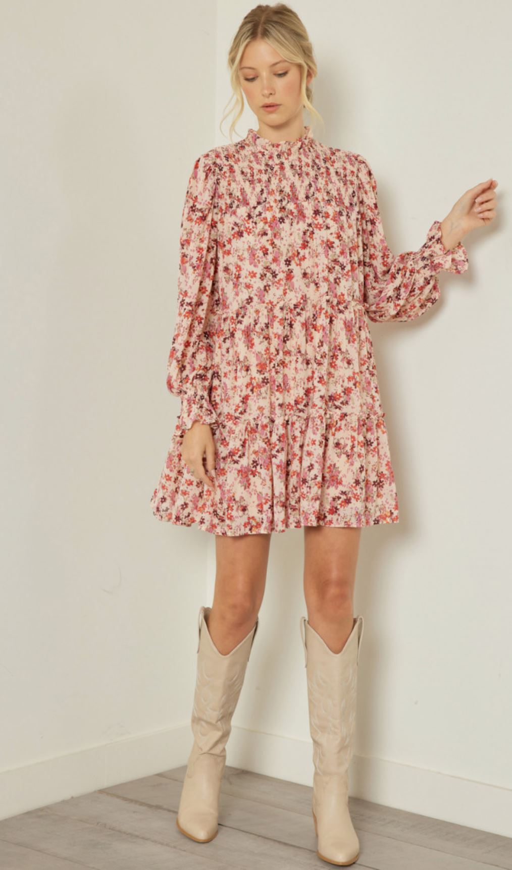 Floral Print Mock Neck Dress entro 