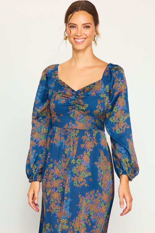 Midnight Sweetheart Maxi skies are blue 