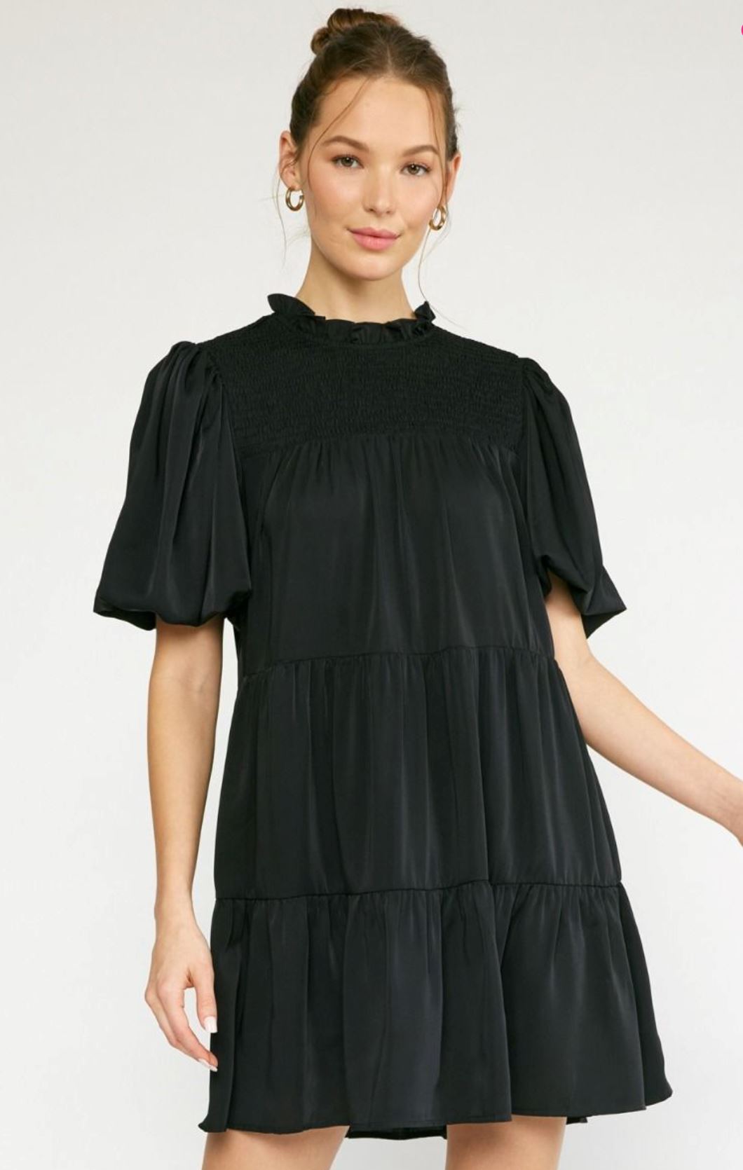 Mock Neck Puff Sleeve Dress entro 