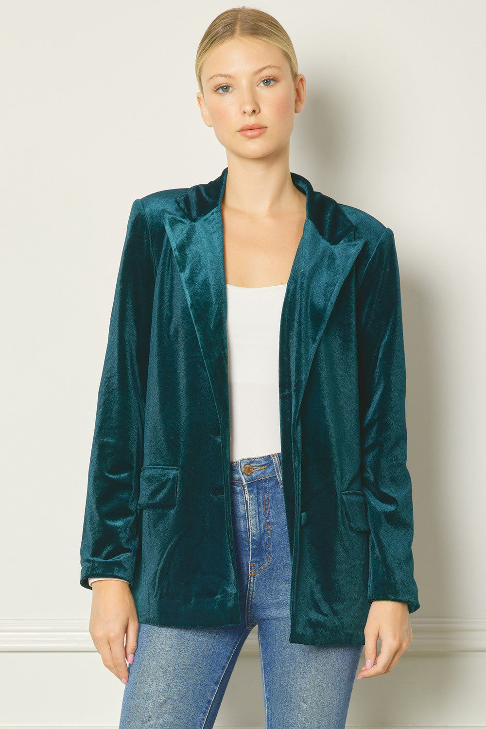 Pocketed Velvet Blazer entro 