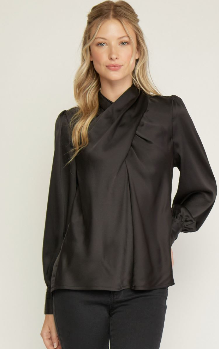 Satin Criss Cross Long Sleeve Top entro 