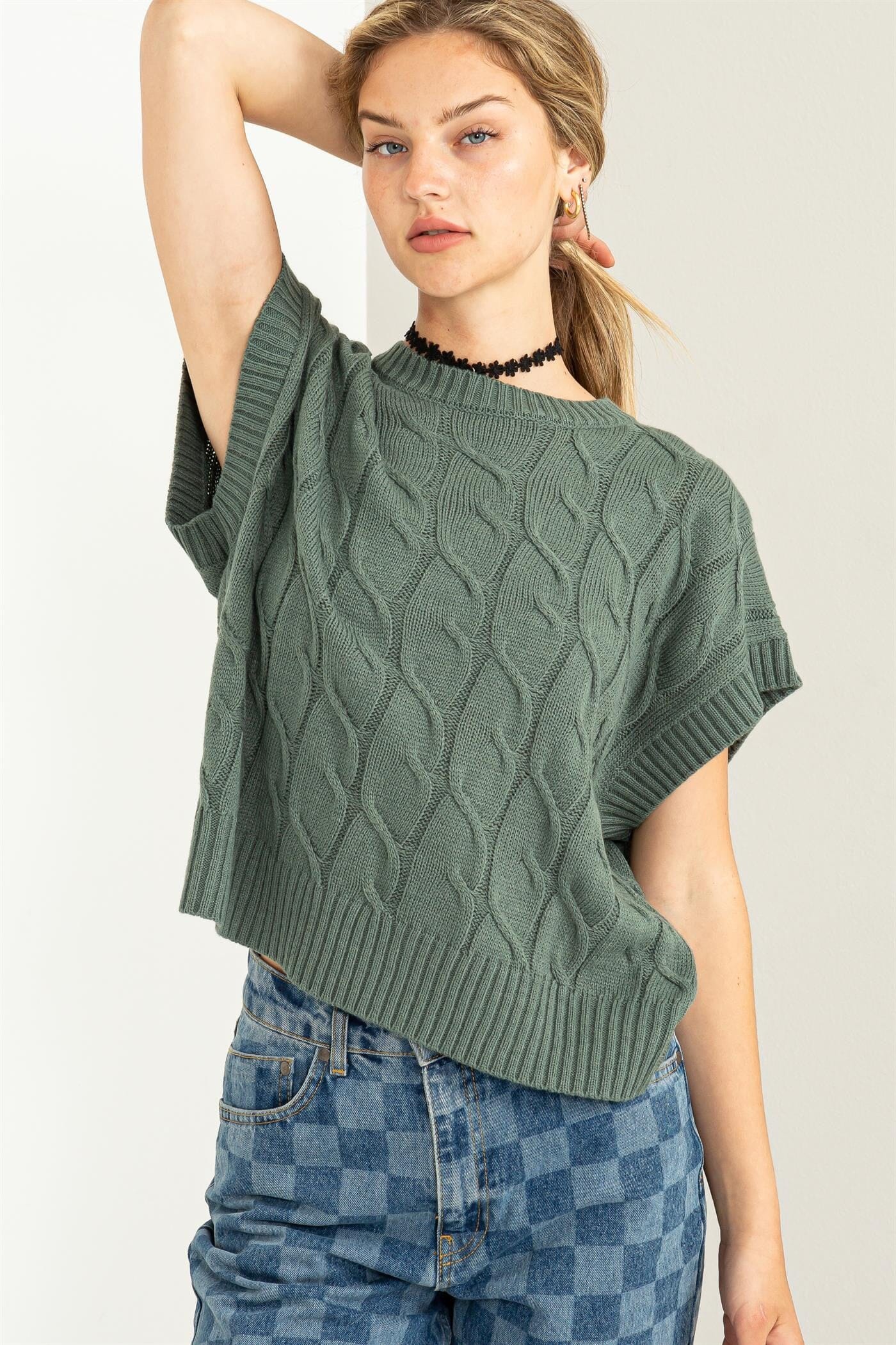 Sleeveless Oversize Cable Knit Sweater hyfyve 